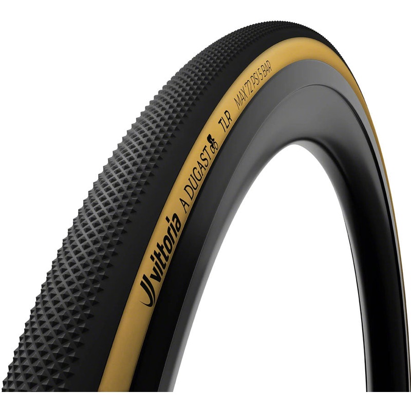 A Dugast Pipistrello Tire - 700 x 33 Tubeless Folding BLK/Para Cotton 2C + Neoprene